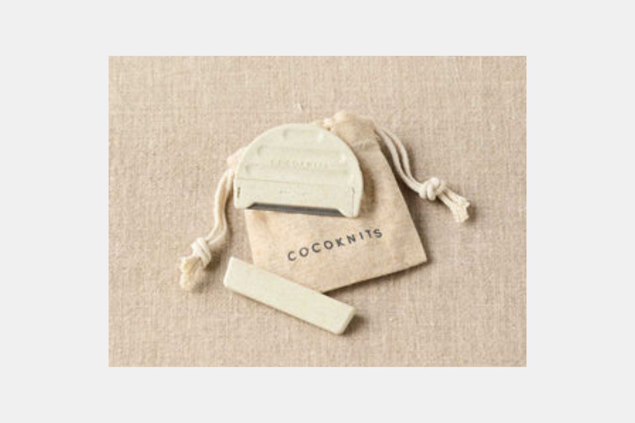 Cocoknits Fuzz Off Comb II